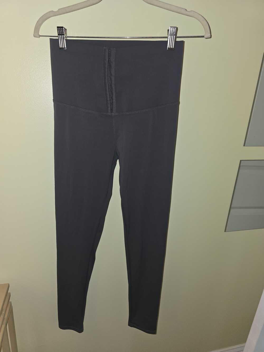 High-Waist Grey Leggings